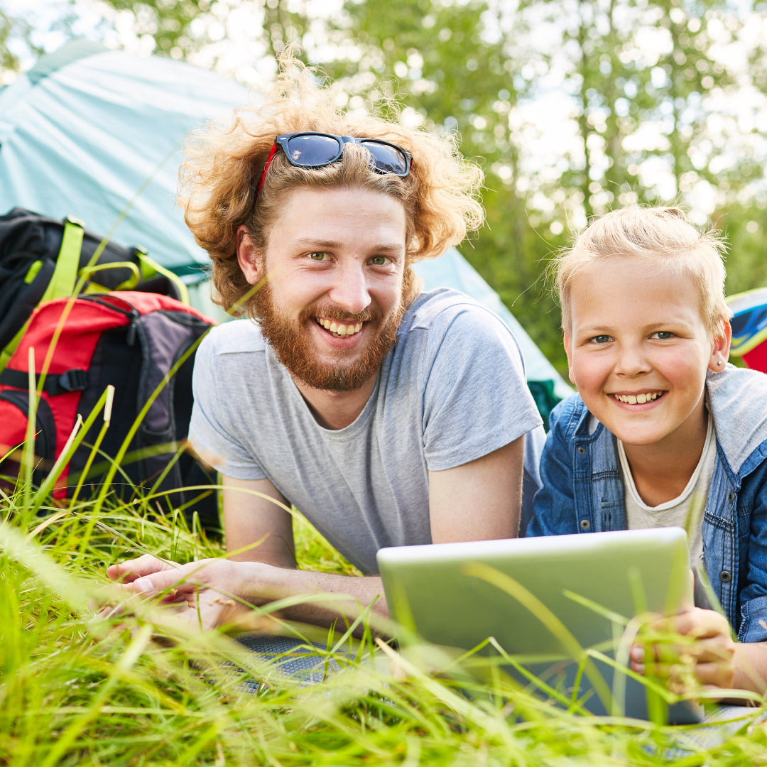 Small-Sized 3 Secs Tent. (Comfortable for 2 Adults)